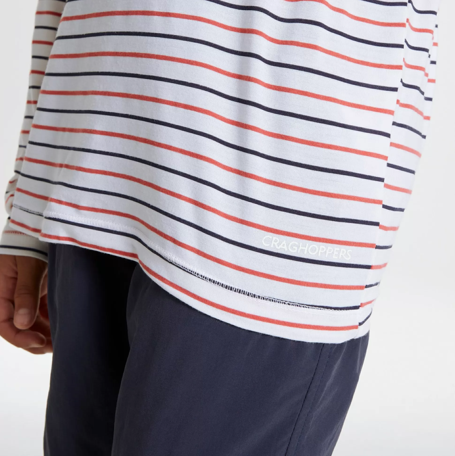 Craghoppers Kid'S Nosilife Paola Long Sleeved T-Shirt - Blue Navy / Pompeian Red Stripe<Kids Long Sleeve